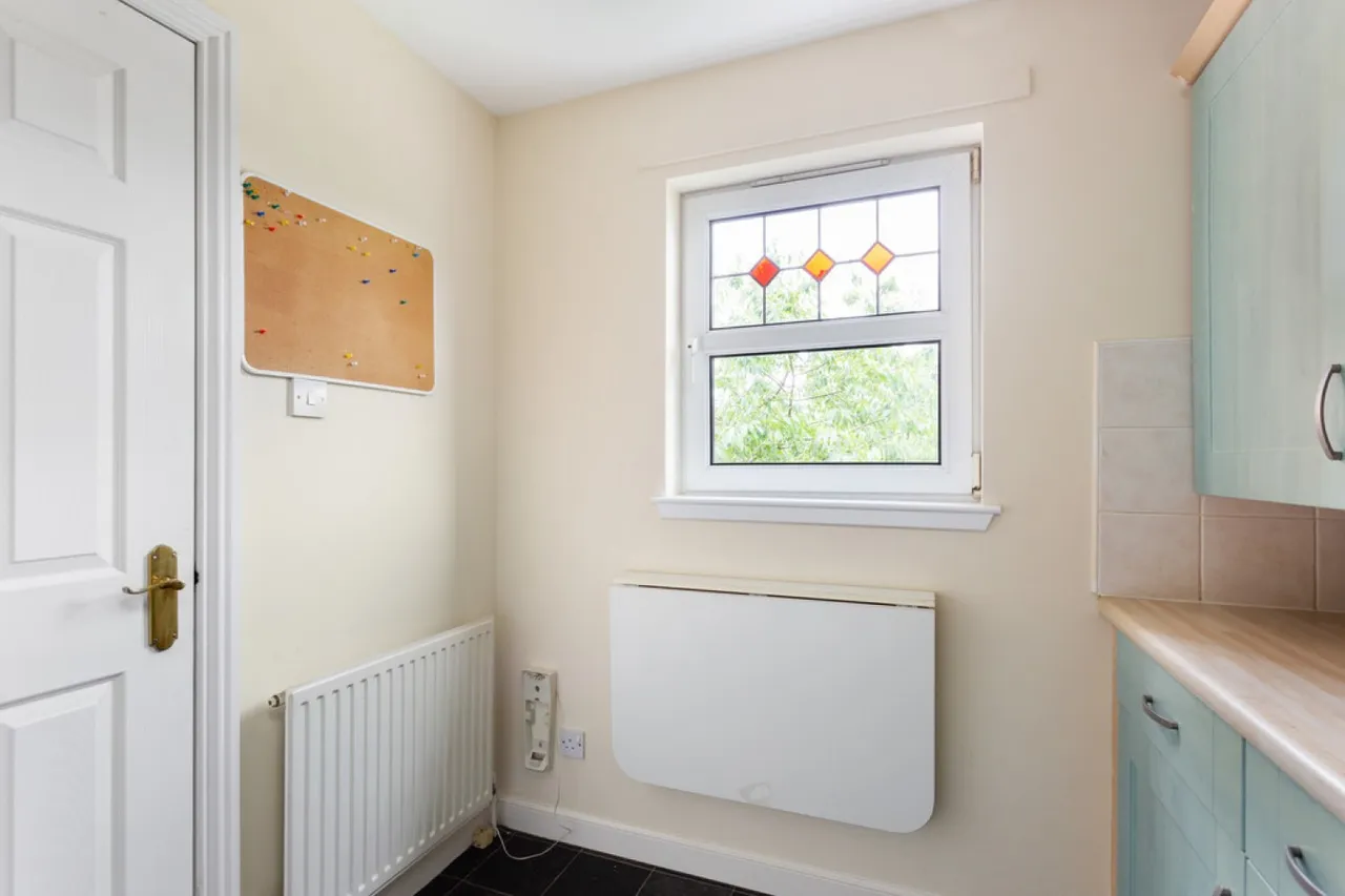 Burnvale, Livingston, EH54, photo 6