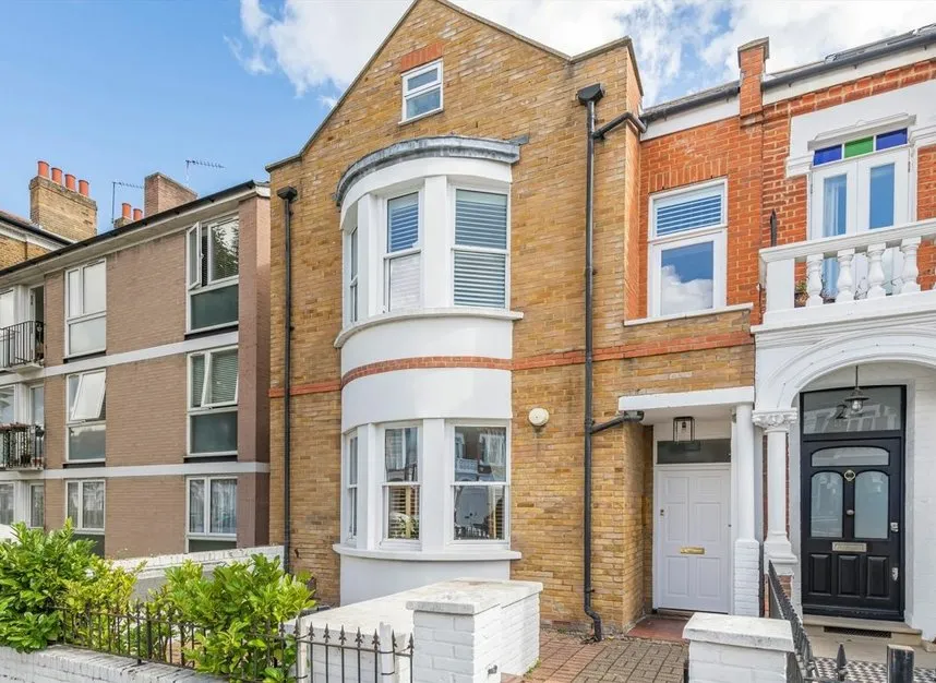1 bed flat for sale — Altenburg Gardens, Clapham Common North Side, SW11
