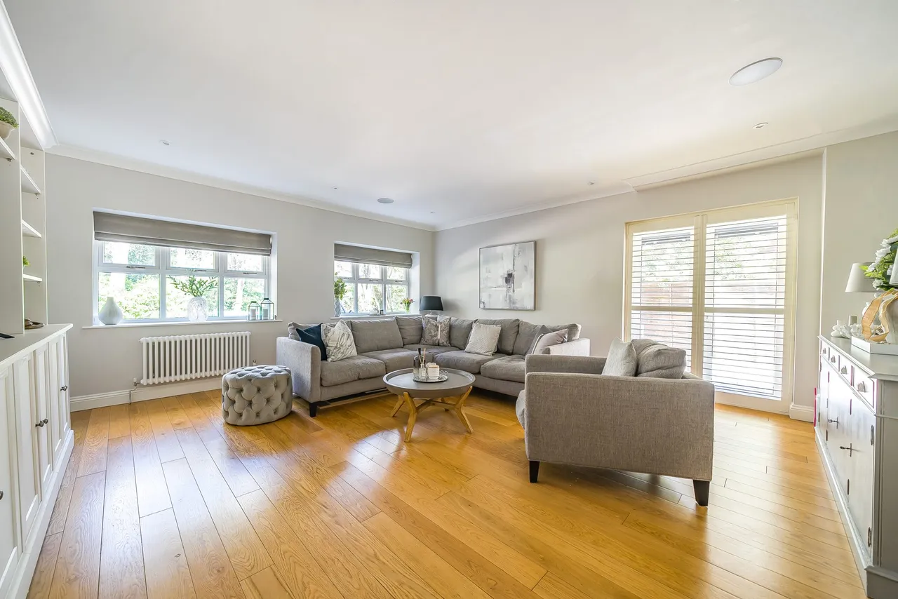 Woodglen Gough Road, Fleet, GU51 4LJ, photo 6
