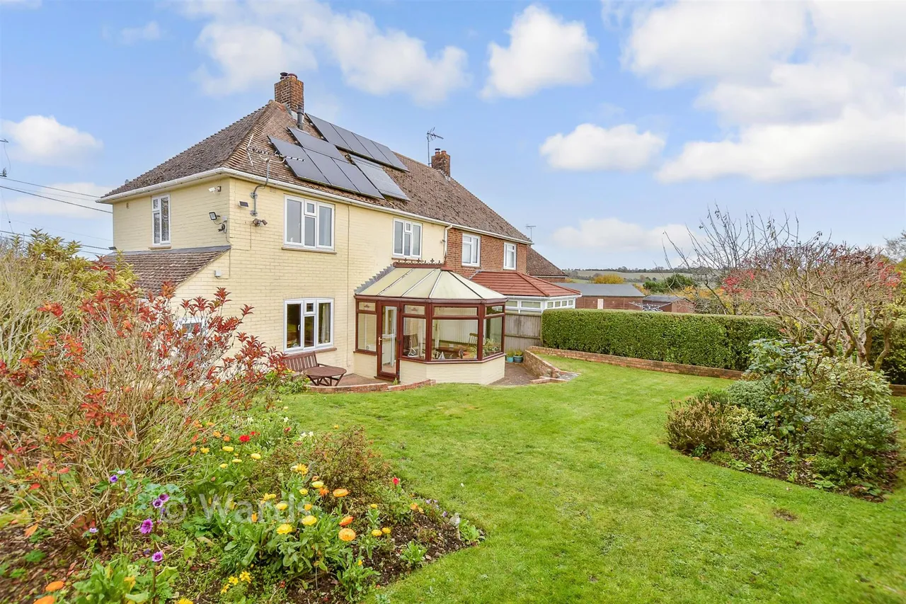 Vicarage Hill, Petham, CT4, photo 7
