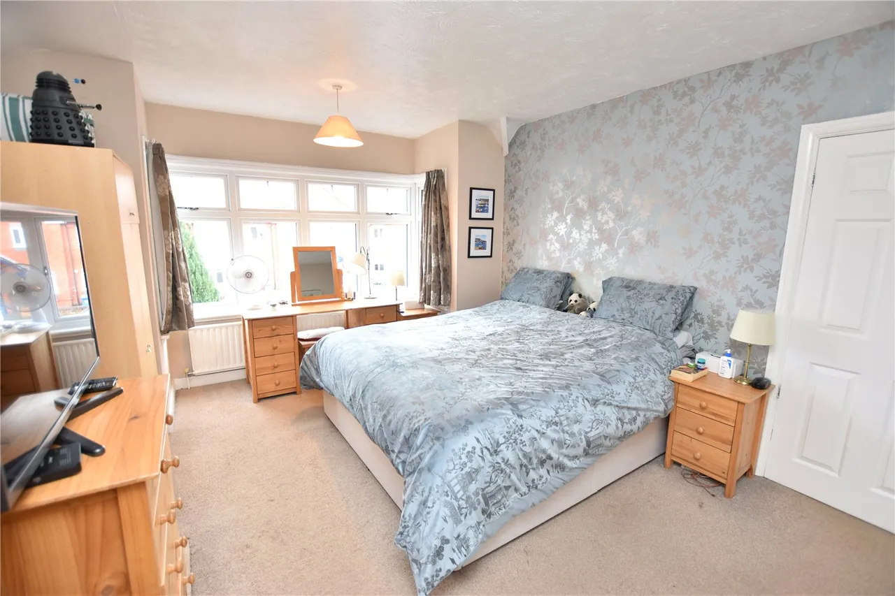 Winchester Street, Farnborough, Hampshire, GU14 6AW, photo 11