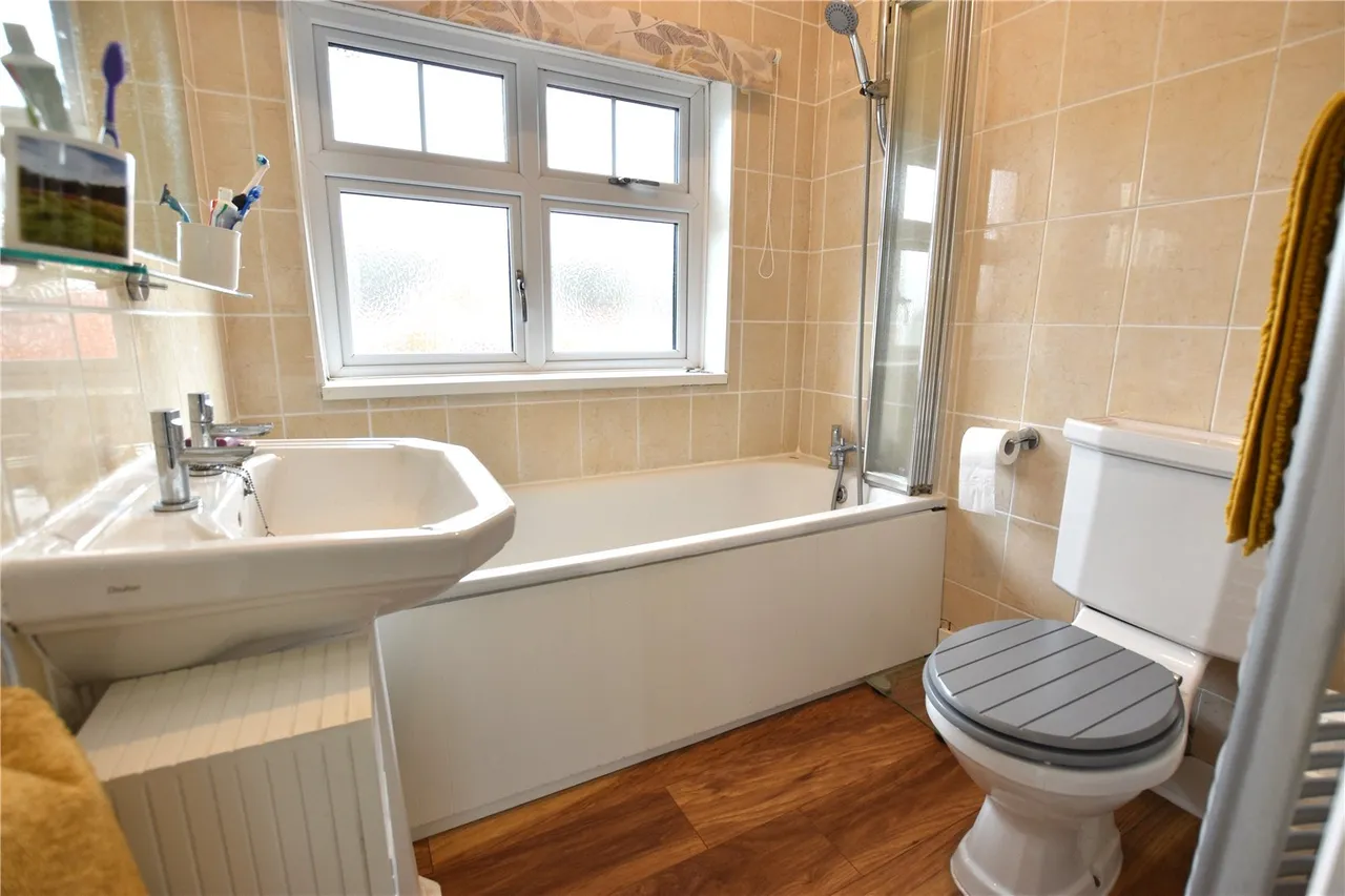 Winchester Street, Farnborough, Hampshire, GU14 6AW, photo 16