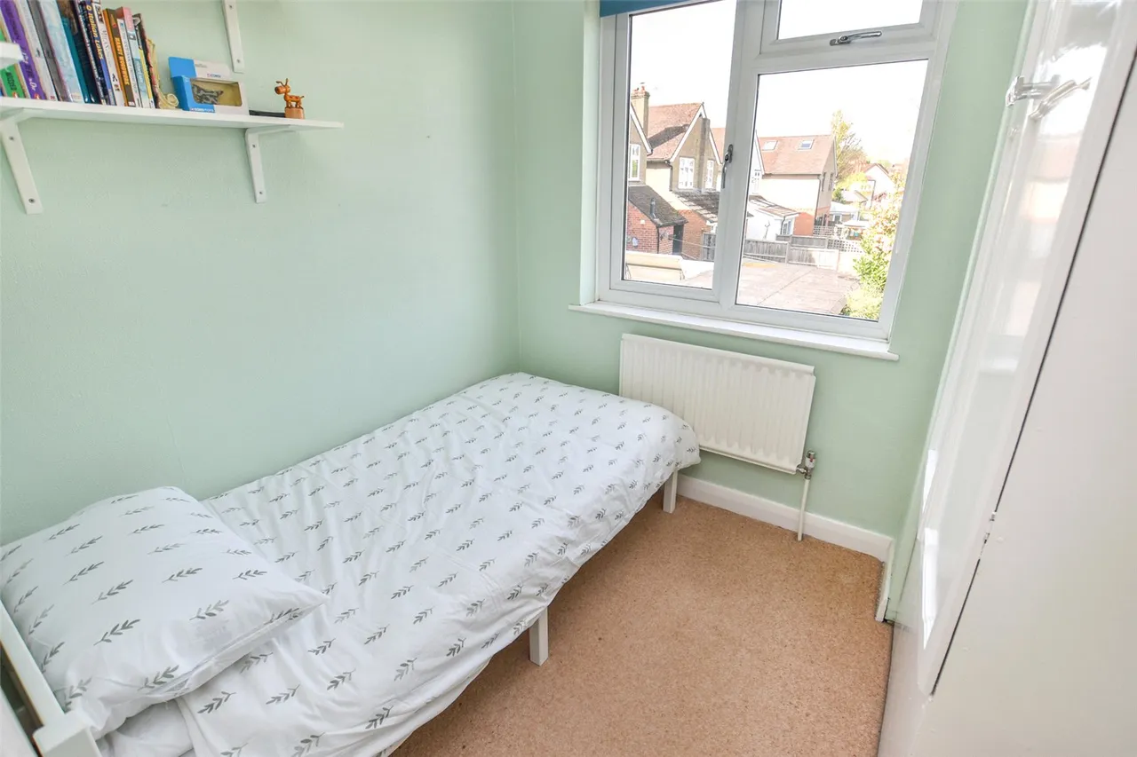 Winchester Street, Farnborough, Hampshire, GU14 6AW, photo 15