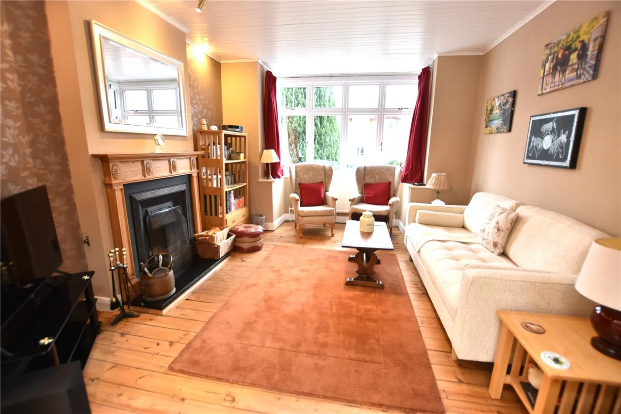 Winchester Street, Farnborough, Hampshire, GU14 6AW, photo 5