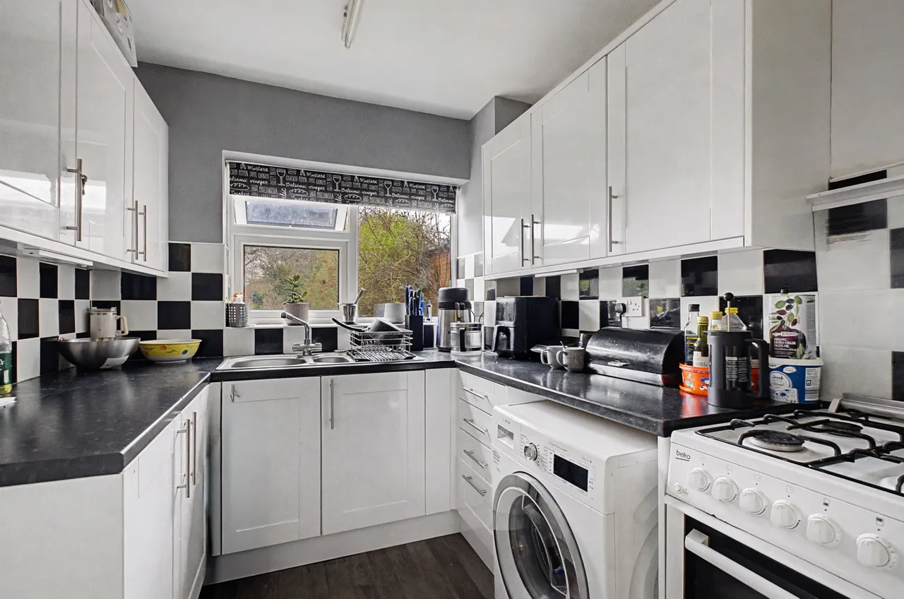 Capern Grove, Birmingham, B32, photo 7