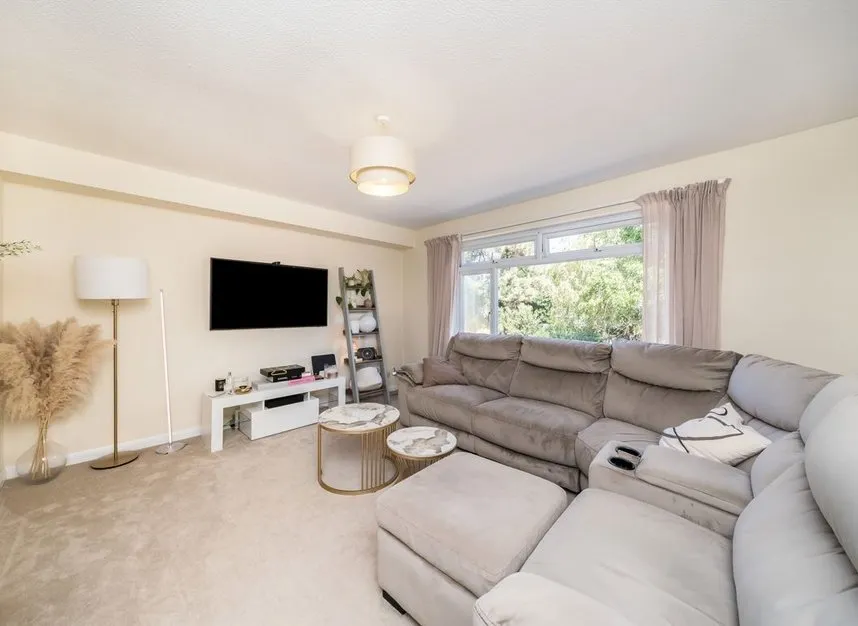 Manor Road, Twickenham, TW2, photo 3