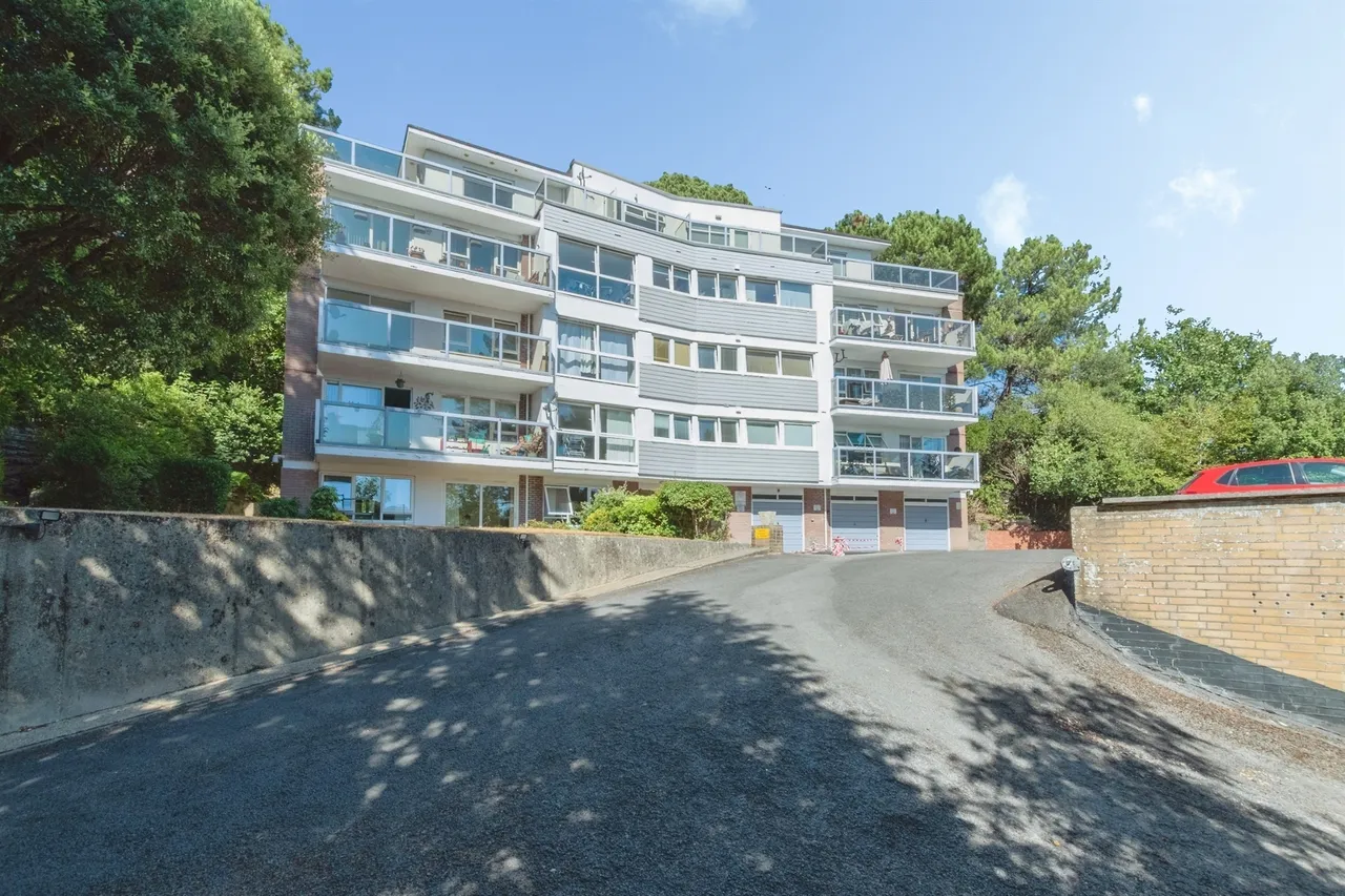 Branksome Wood Road, Bournemouth, BH2, photo 9