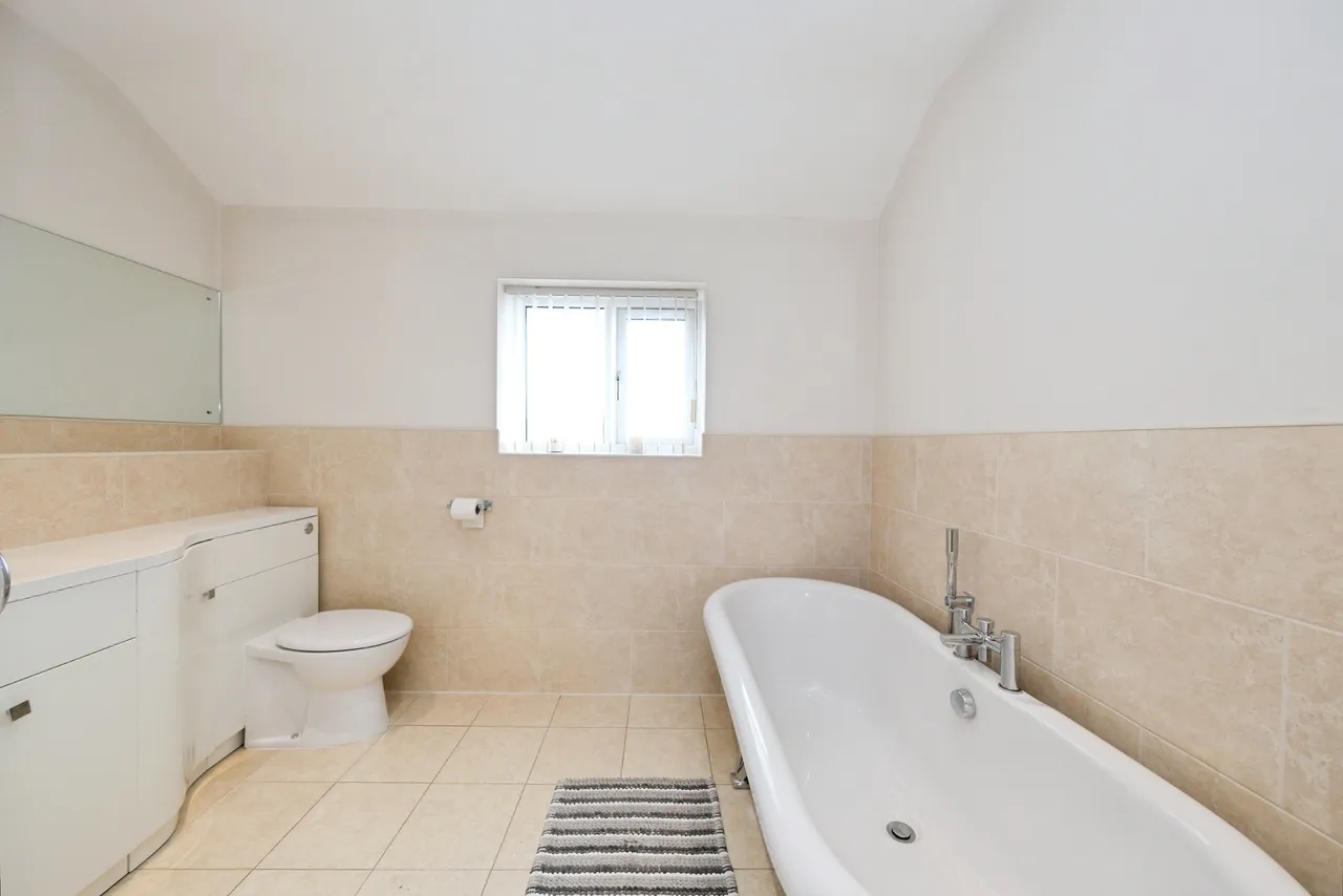 Hoyland Road, Barnsley, S74, photo 31