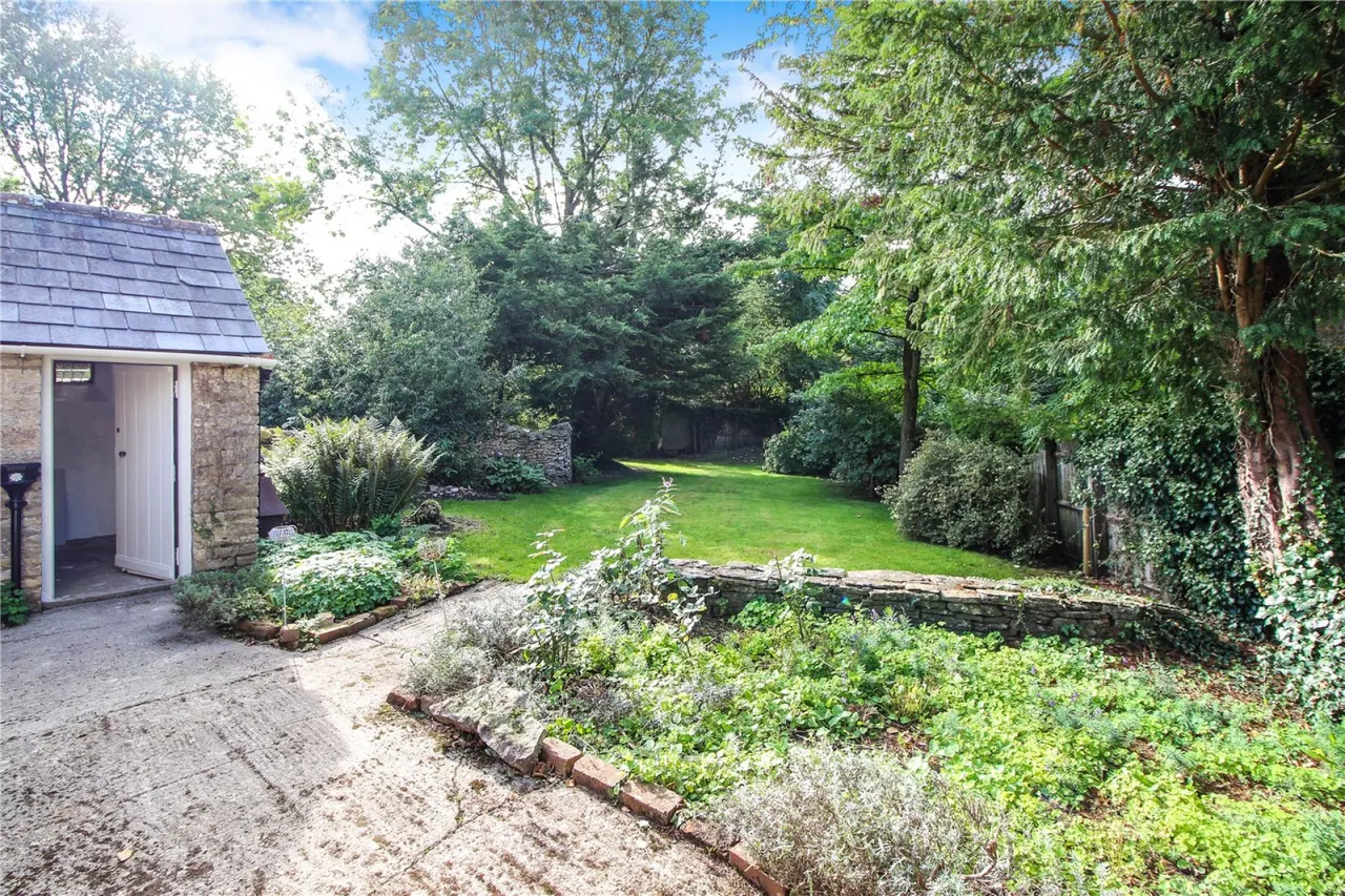 Woodmancote, Cirencester, GL7, photo 8