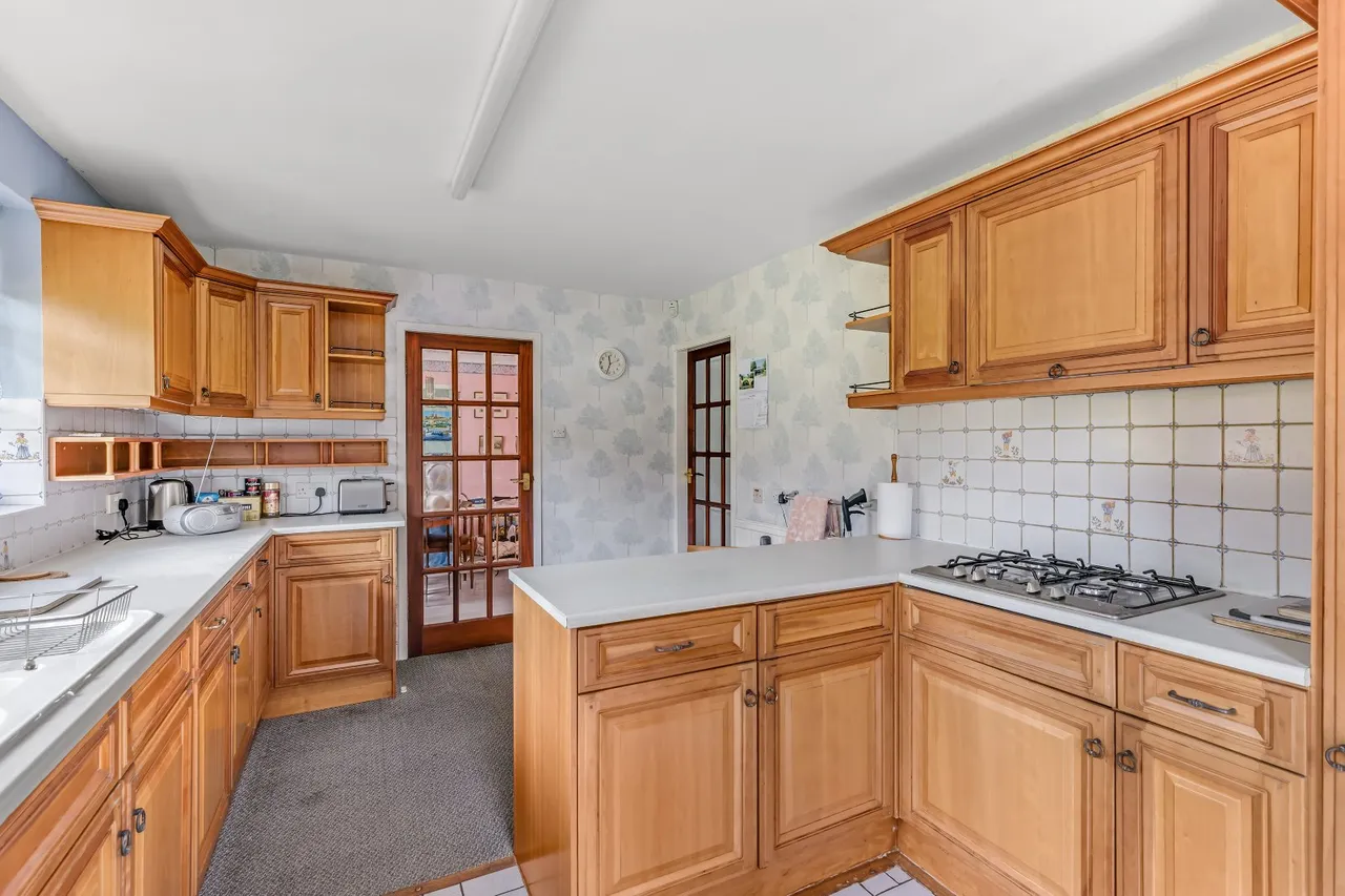 Beverley Rise, Ilkley, LS29, photo 8