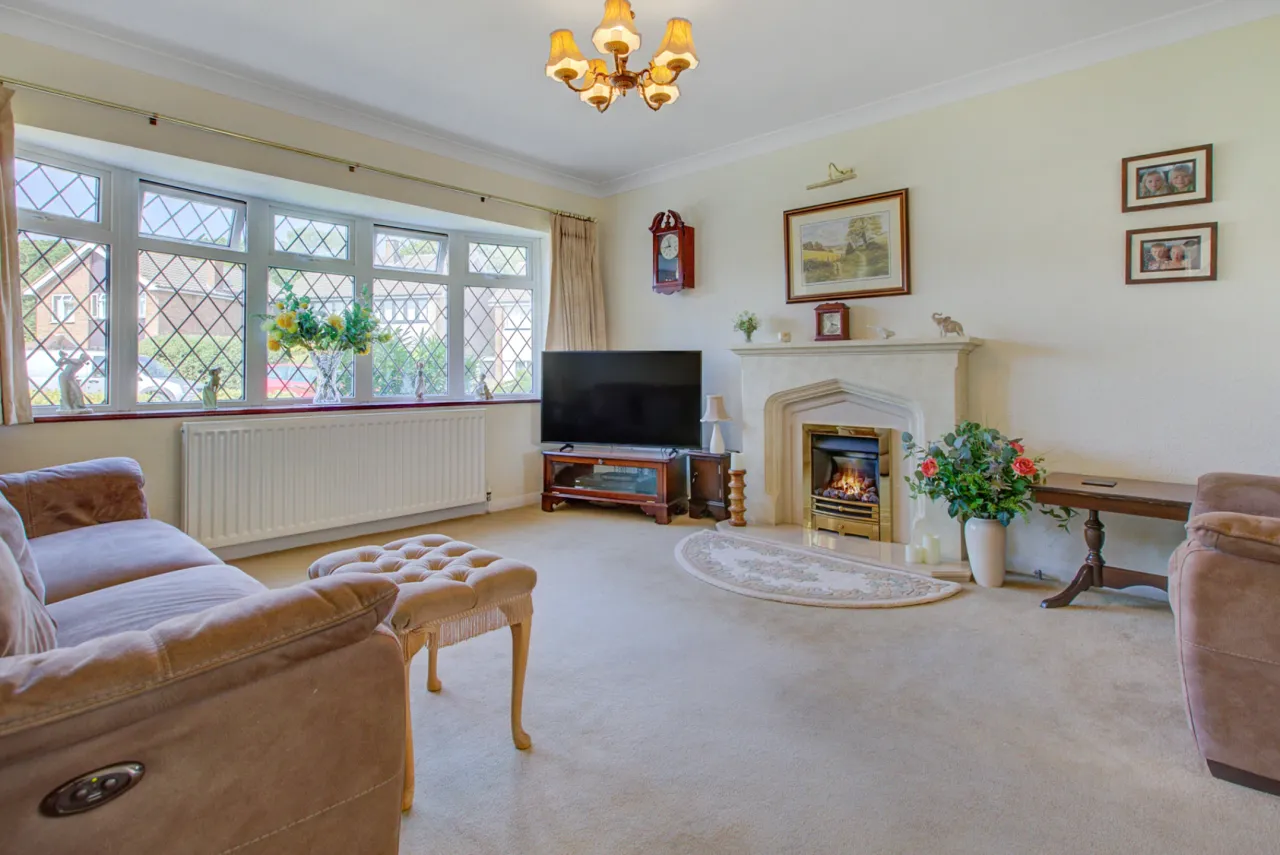 Greenacres, Benfleet, SS7, photo 12