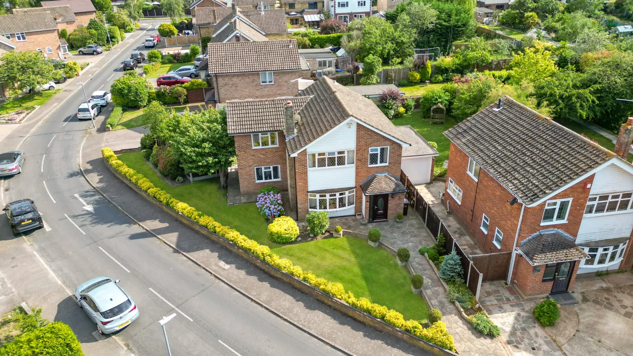 Greenacres, Benfleet, SS7, photo 2