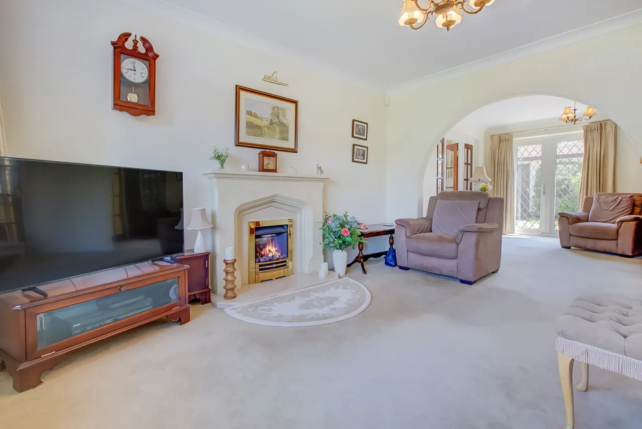 Greenacres, Benfleet, SS7, photo 11