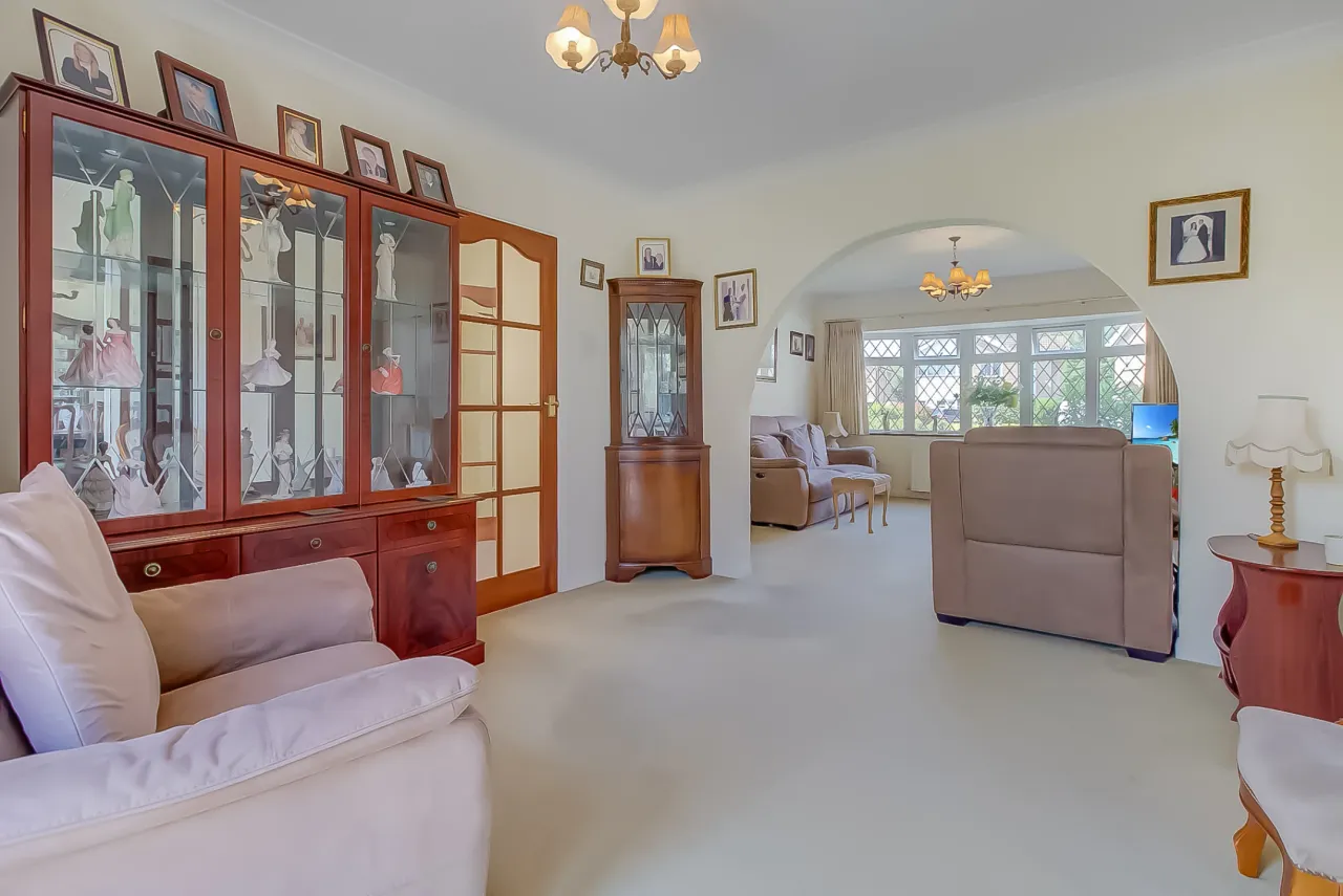 Greenacres, Benfleet, SS7, photo 10