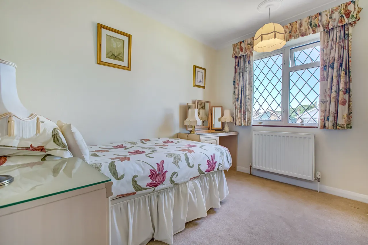 Greenacres, Benfleet, SS7, photo 16
