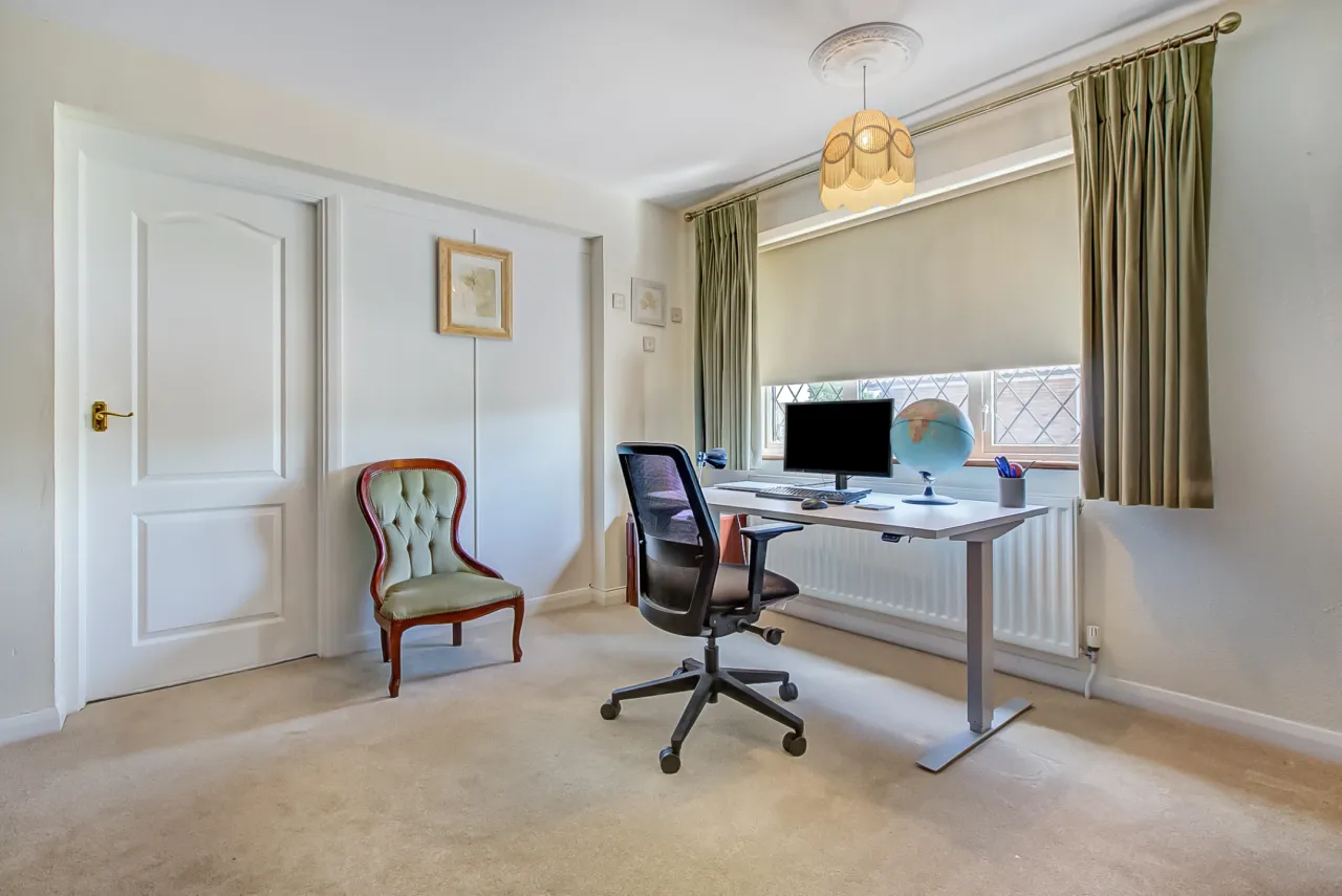 Greenacres, Benfleet, SS7, photo 21
