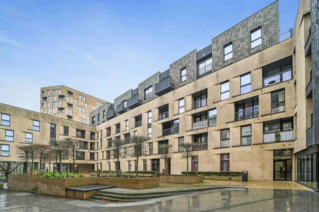 Fenton Court, Burgess Springs, CM1, photo 4