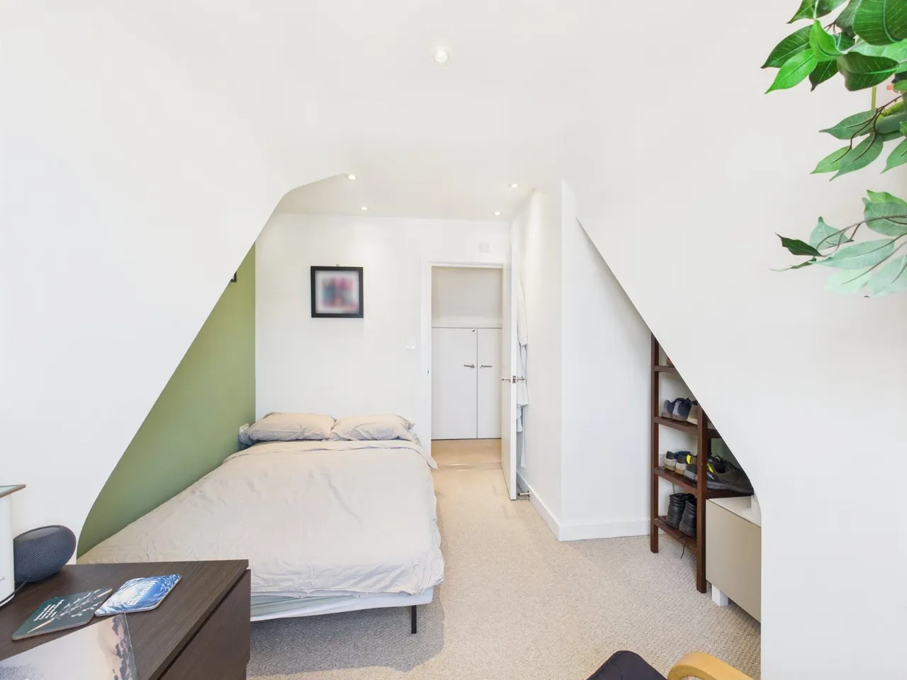 Church Road, Ashford, TW15, photo 12