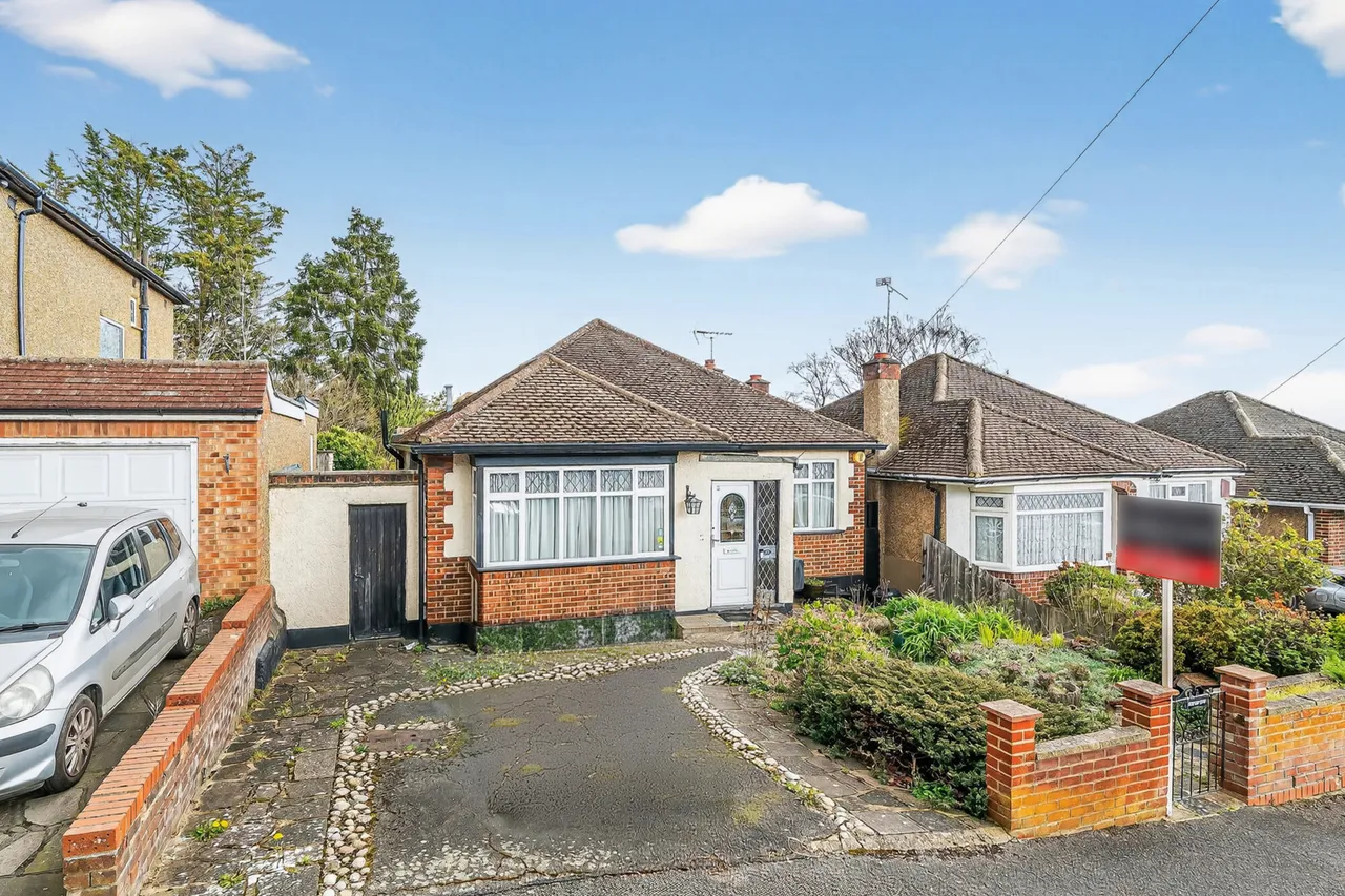 Cranbourne Road, Northwood, HA6, photo 20
