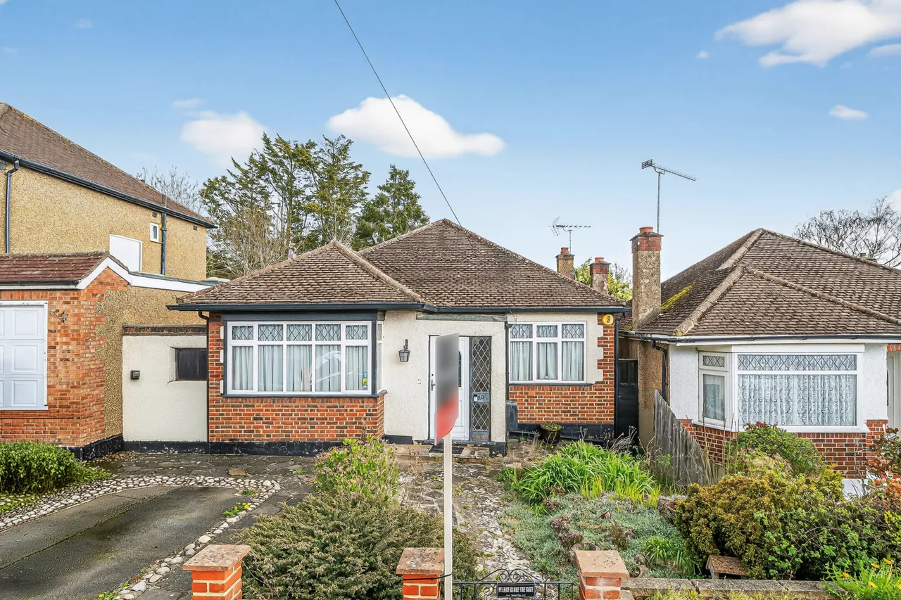 Cranbourne Road, Northwood, HA6, photo 19