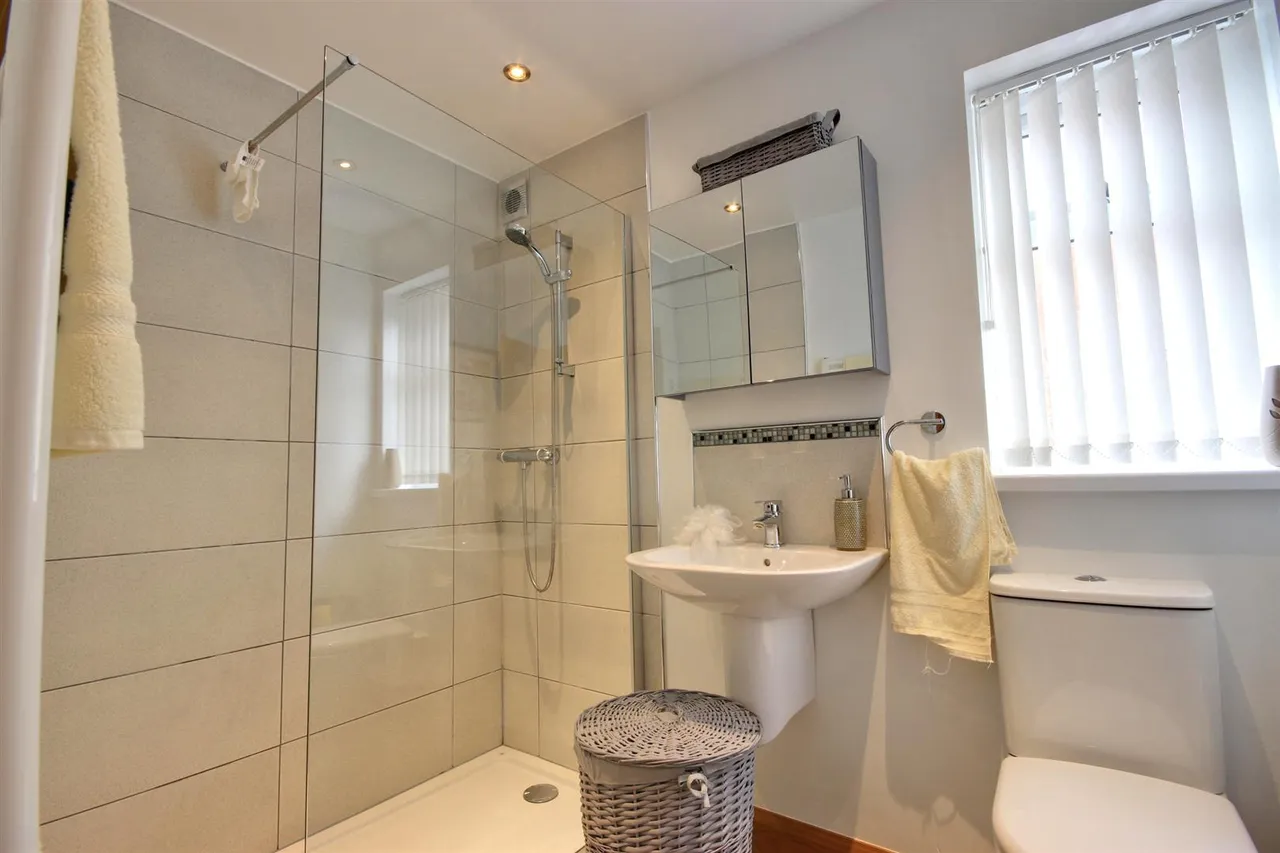 Compass Road, Hull, photo 16