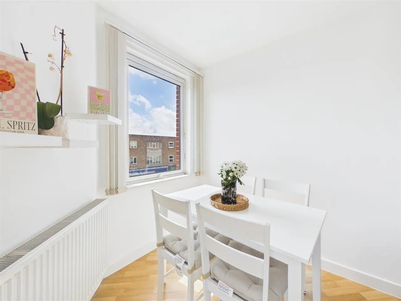 West Way, Ruislip, Middlesex, HA4 8FG, photo 3