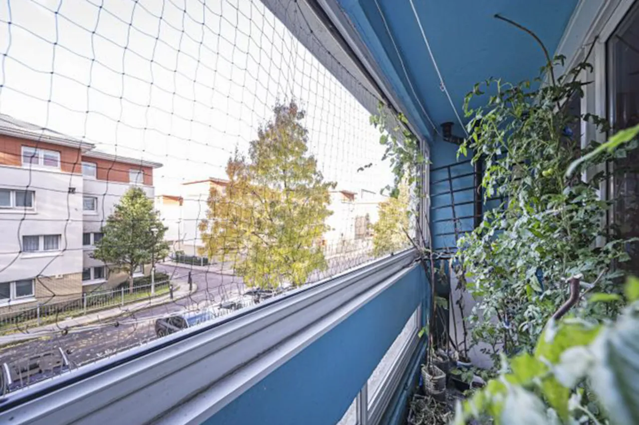 10 Berkeley House, 14 Wellington Way, London, photo 5