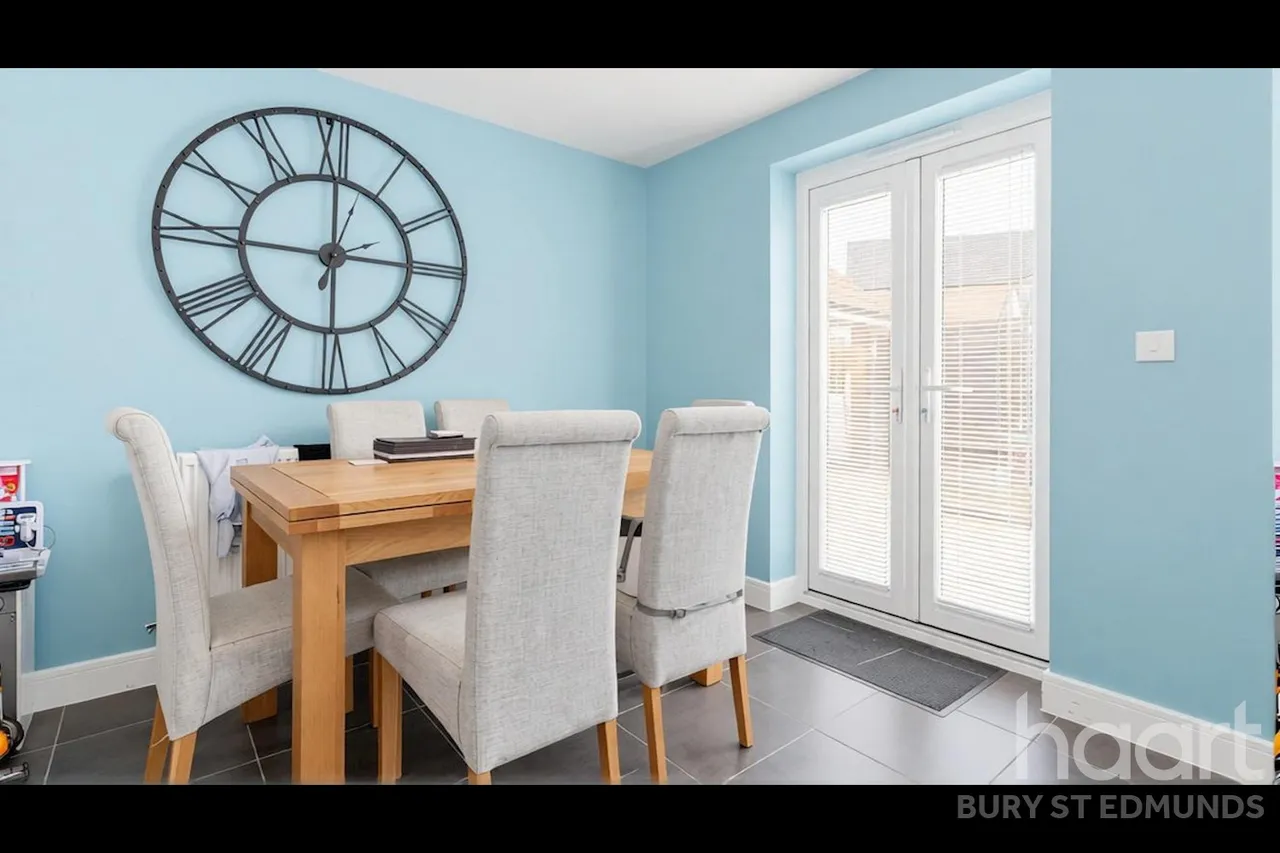 St Edmunds Drive, Elmswell, IP30, photo 4