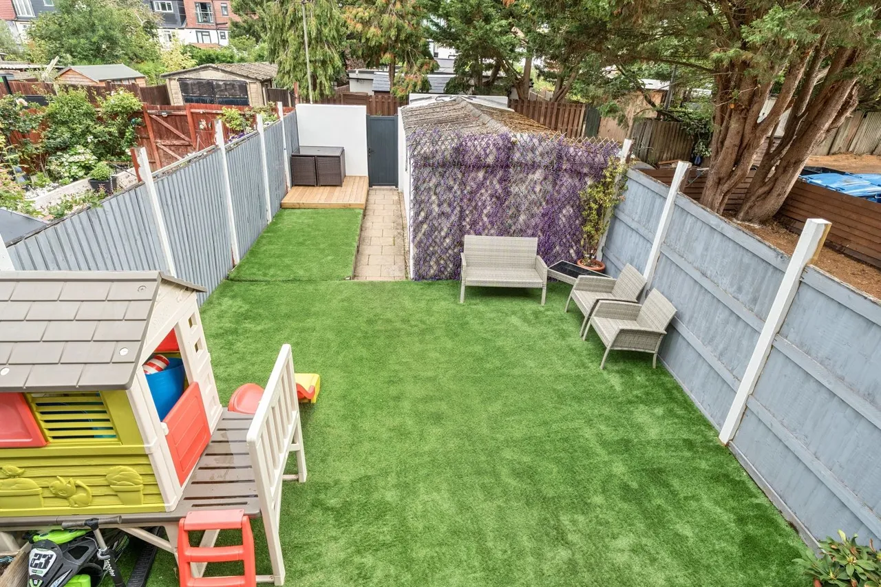 Upper Elmers End Road, Beckenham, BR3, photo 11