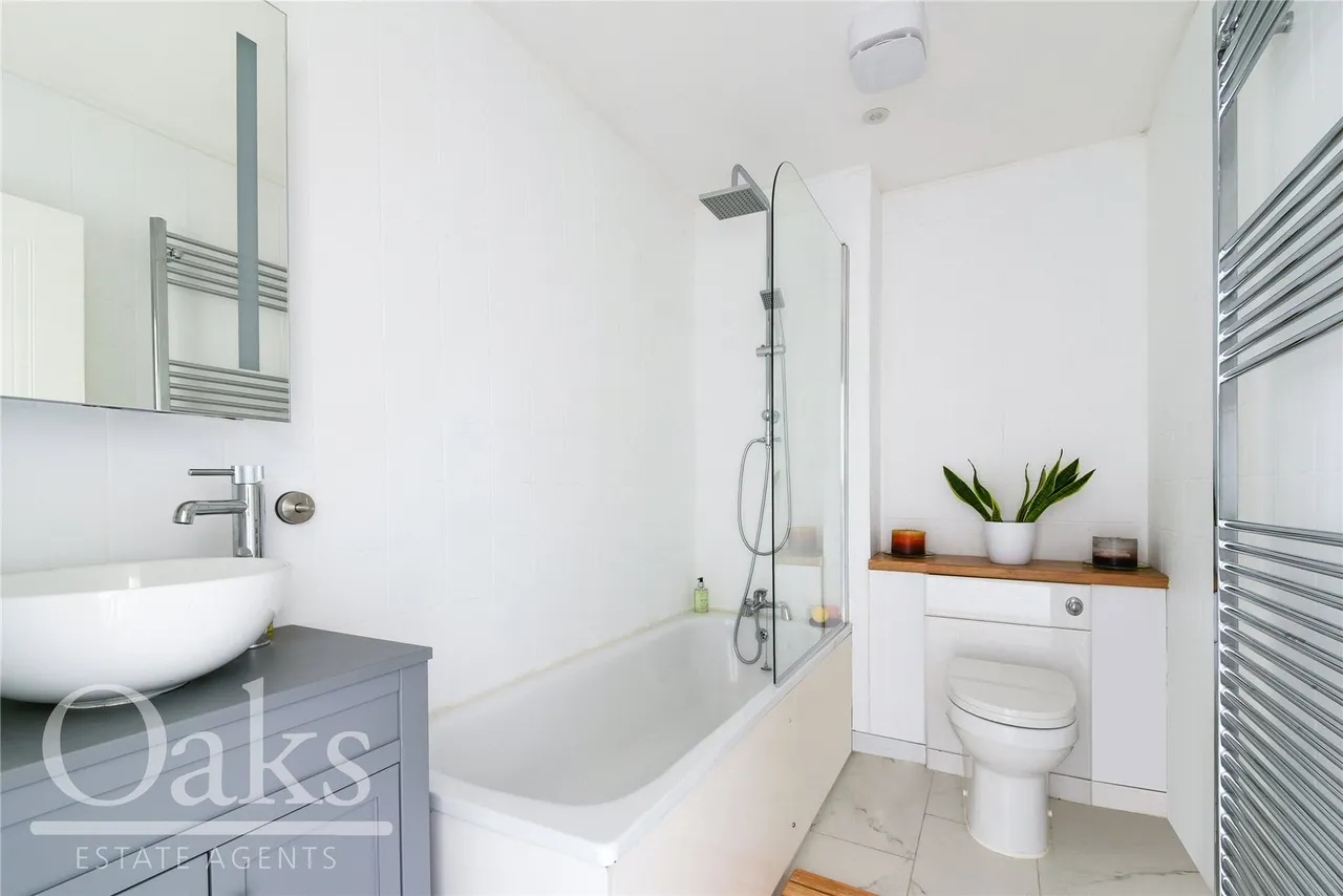 Holmesdale Road, South Norwood, SE25, photo 6