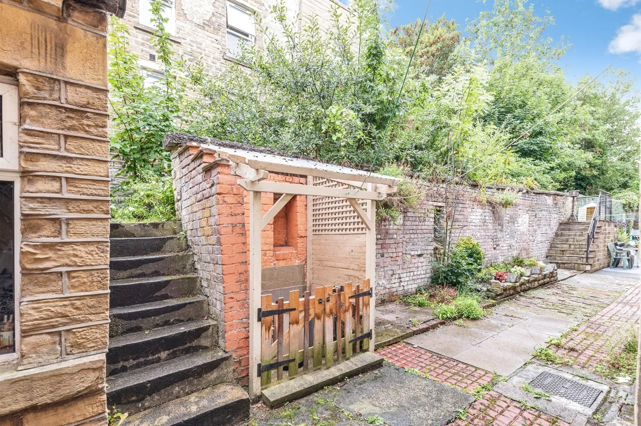 Wood Terrace, Primrose Hill, HD4, photo 13