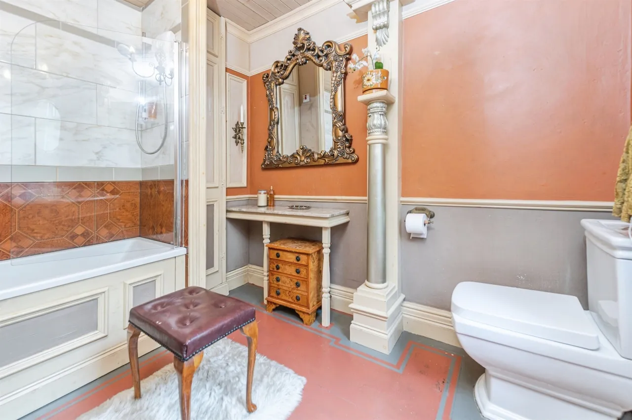 Wood Terrace, Primrose Hill, HD4, photo 9