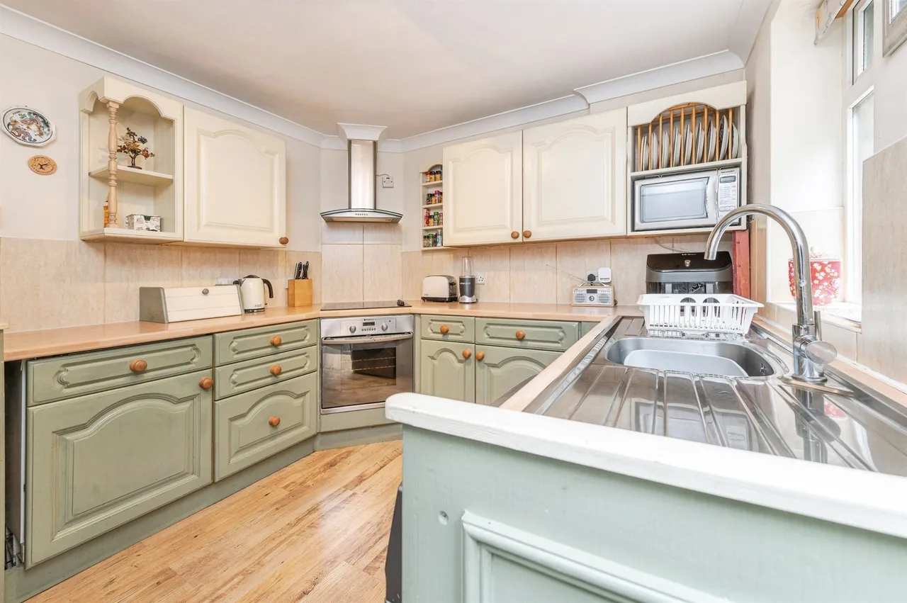 Wood Terrace, Primrose Hill, HD4, photo 3