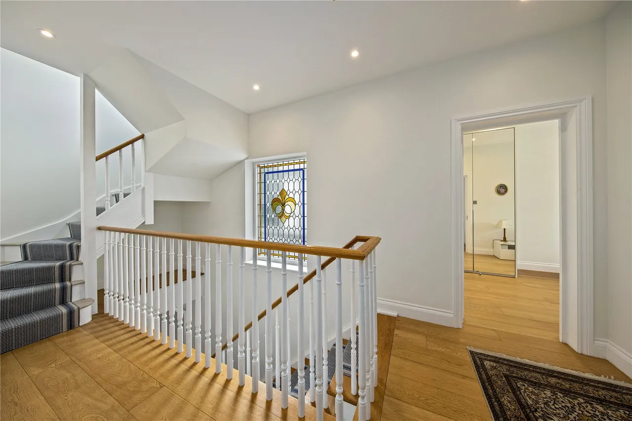 Ferry Road, Barnes, SW13, photo 9
