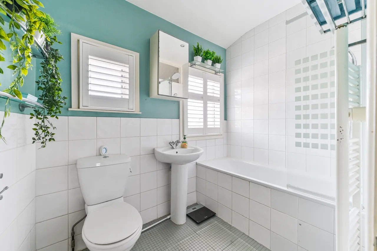 30 Ecclesbourne Road, Thornton Heath, photo 11