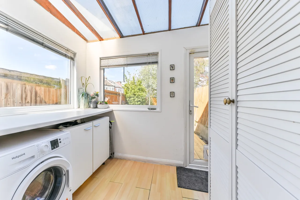 30 Ecclesbourne Road, Thornton Heath, photo 7