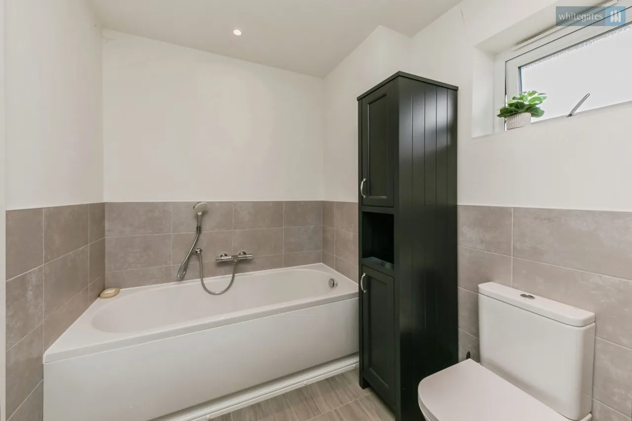 Higher Croft Drive, Crewe, CW1, photo 22