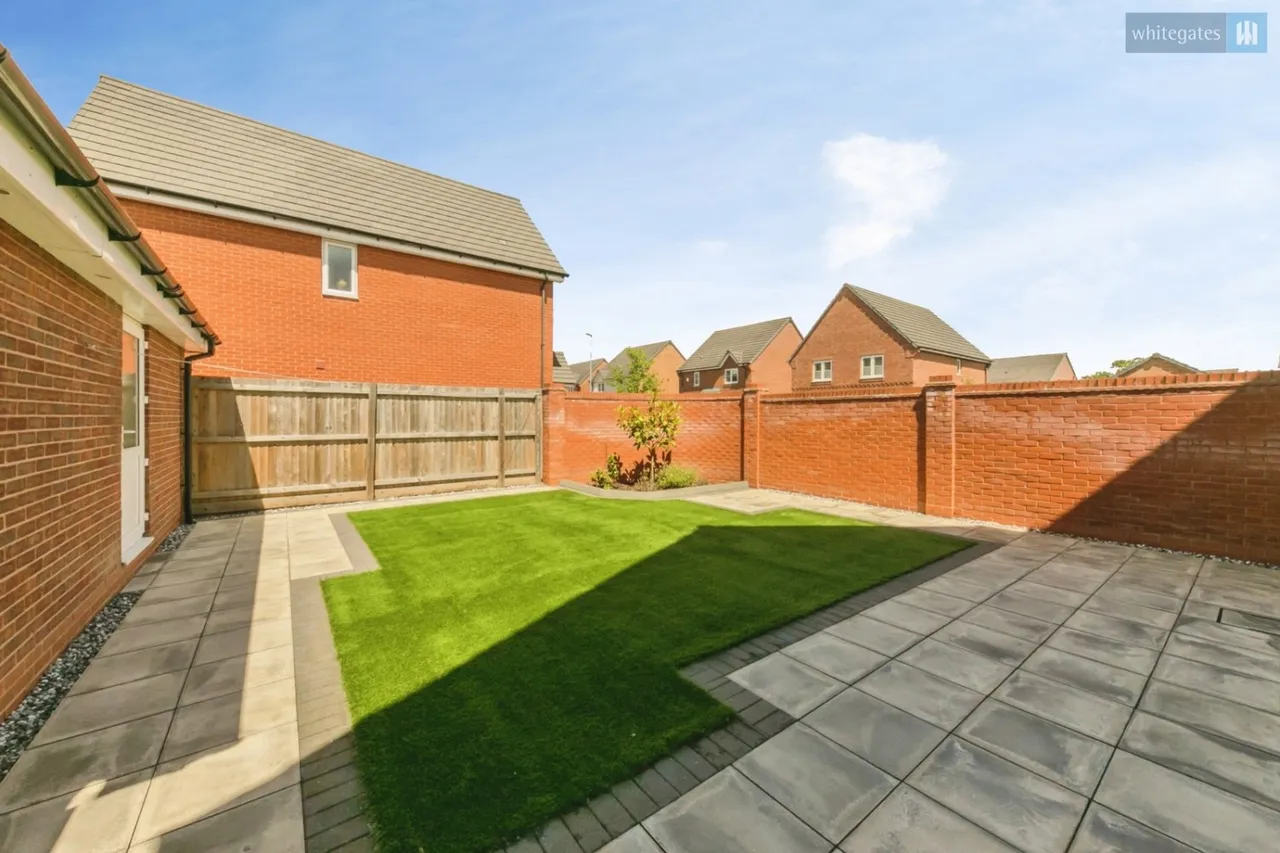 Higher Croft Drive, Crewe, CW1, photo 25