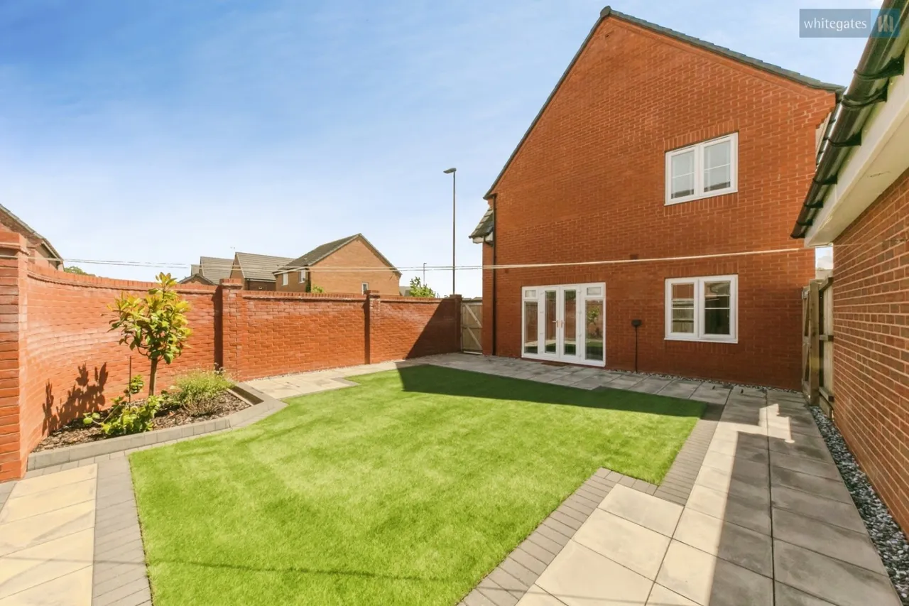 Higher Croft Drive, Crewe, CW1, photo 26