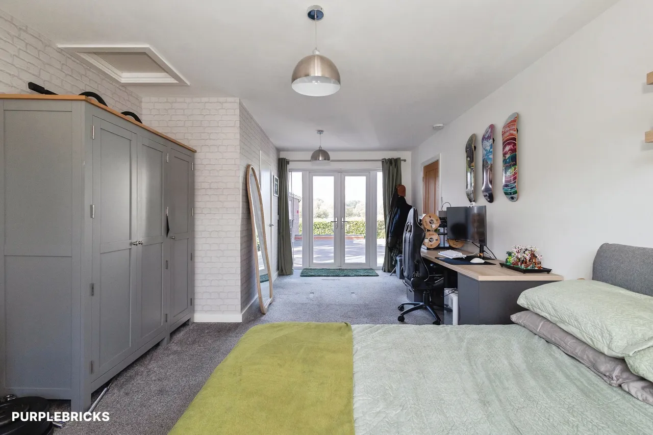 Rochdale Road, Manchester, M24, photo 19