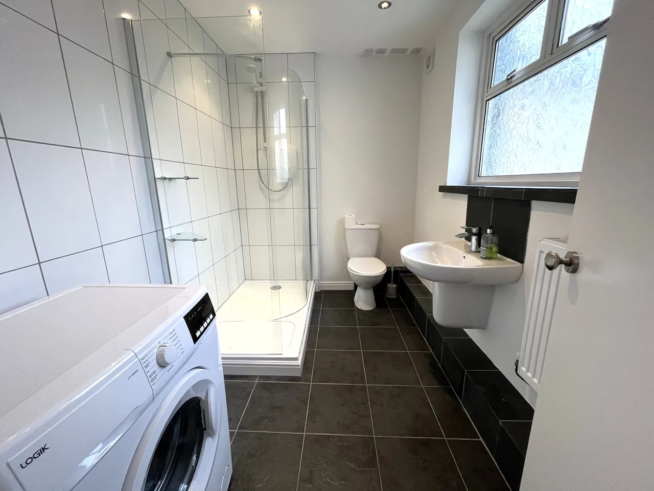 Hanover Street, Cheltenham, GL50, photo 4