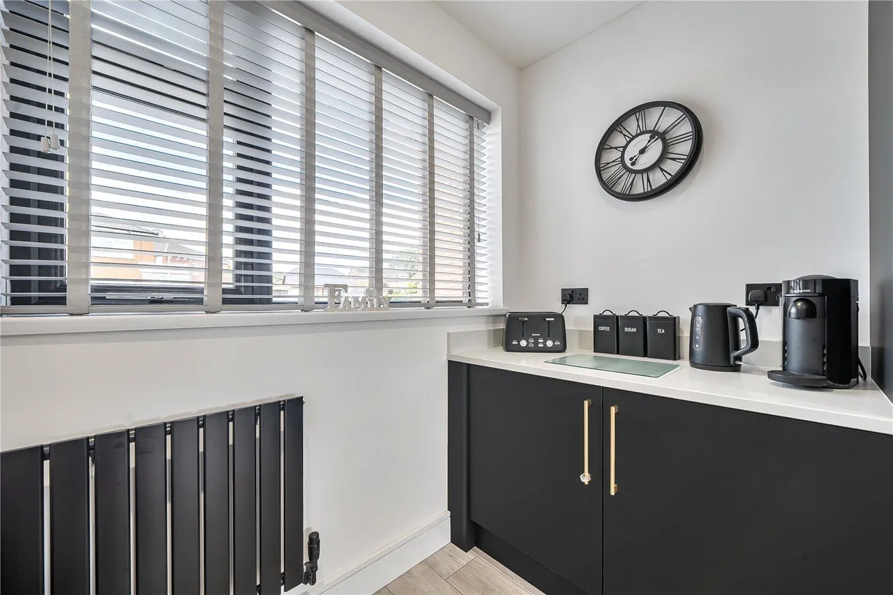 Stamford Drive, Woodhouses, M35, photo 6