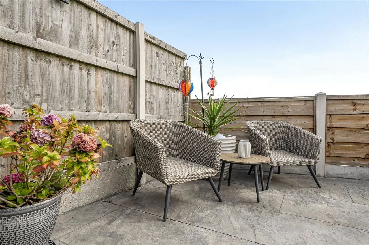Stamford Drive, Woodhouses, M35, photo 24