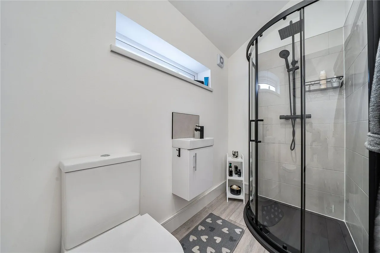 Stamford Drive, Woodhouses, M35, photo 14