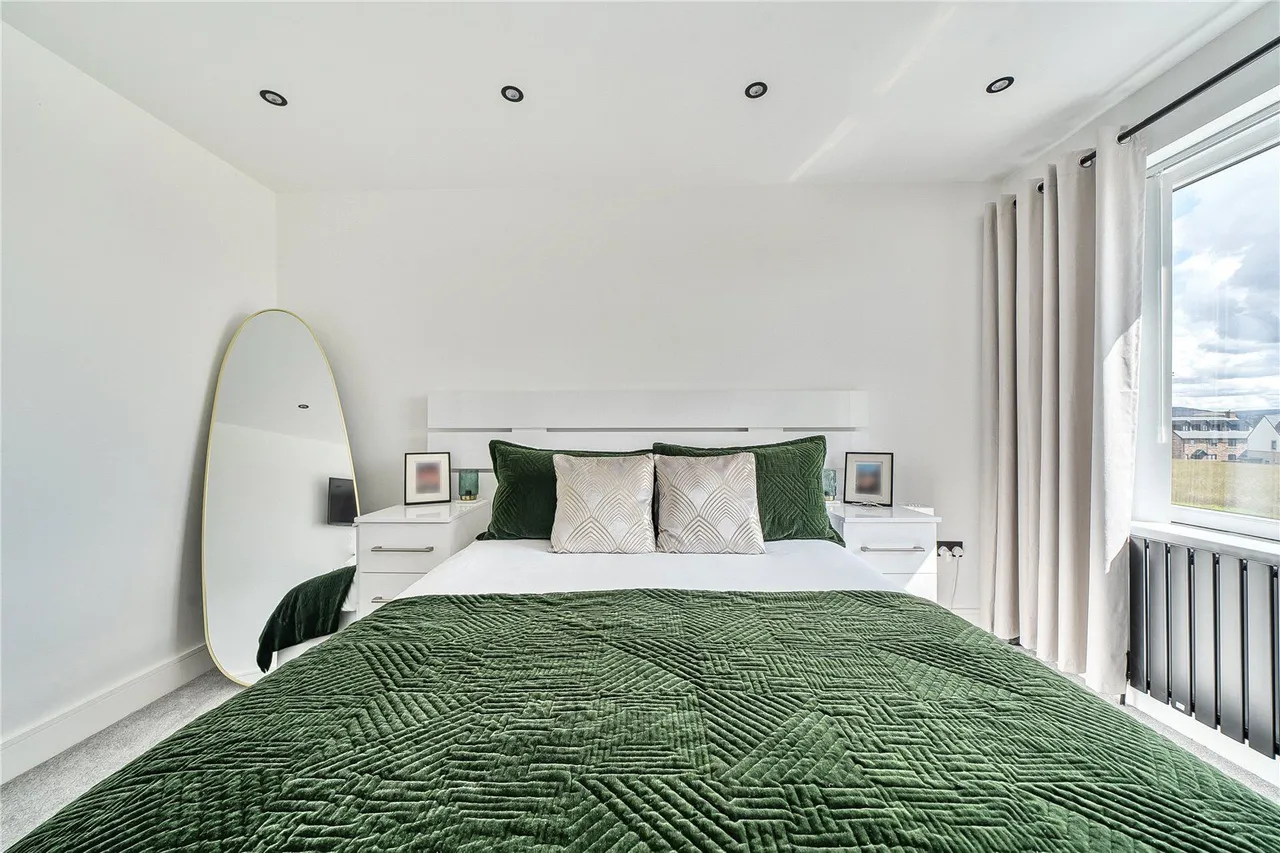 Stamford Drive, Woodhouses, M35, photo 17