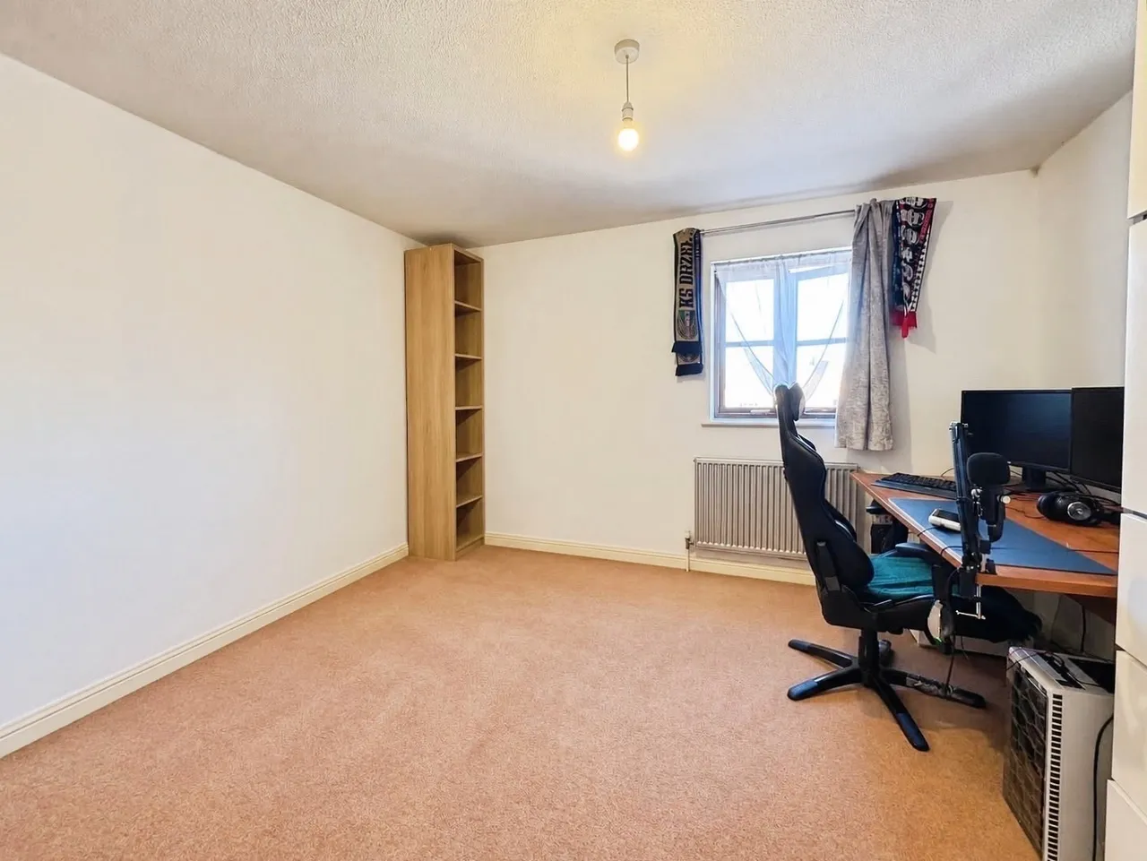 Coney Grange, Warfield, RG42, photo 6