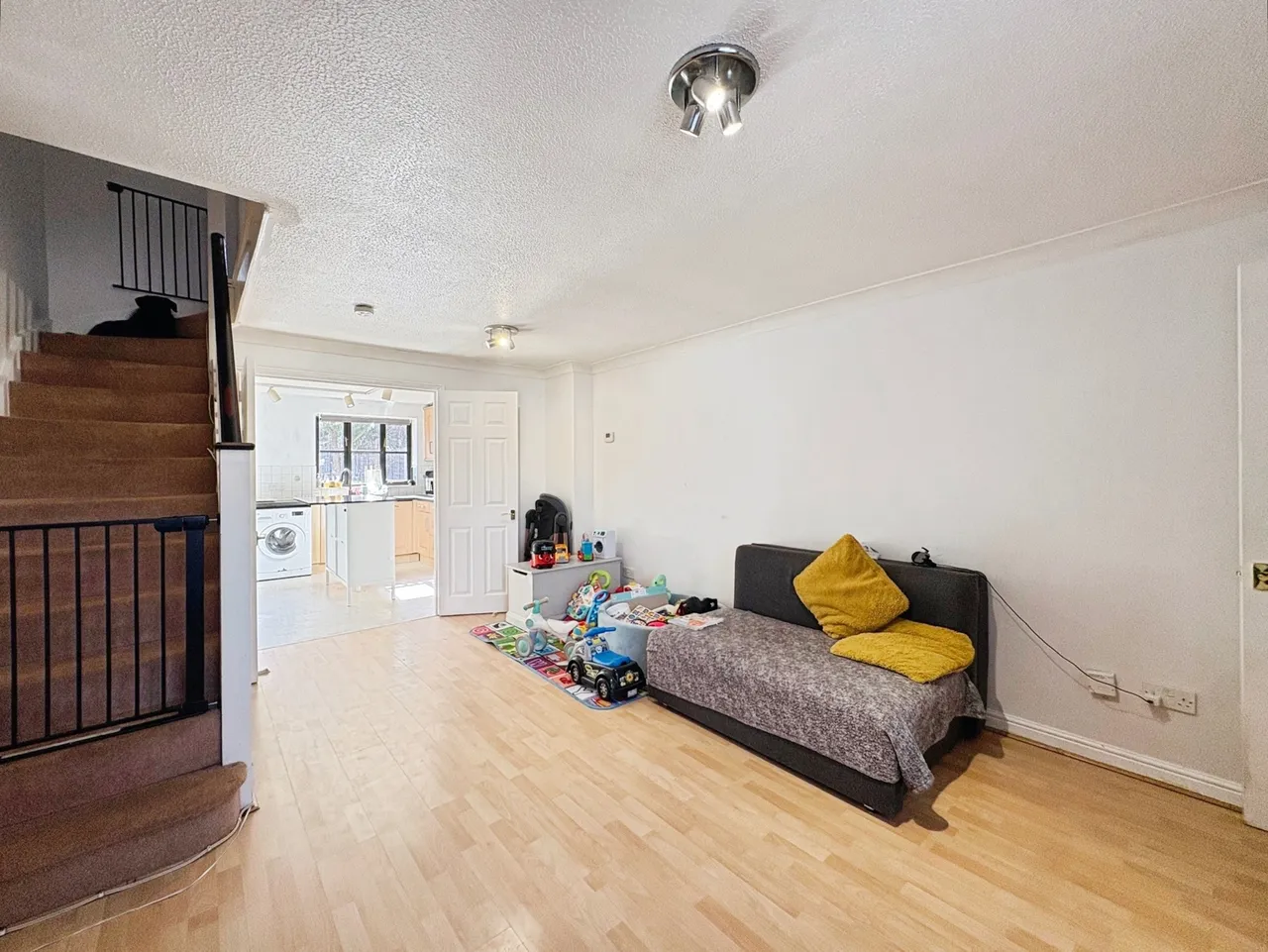 Coney Grange, Warfield, RG42, photo 11