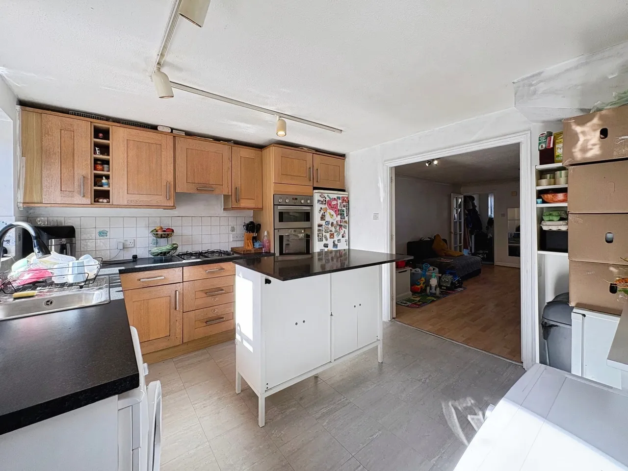 Coney Grange, Warfield, RG42, photo 10