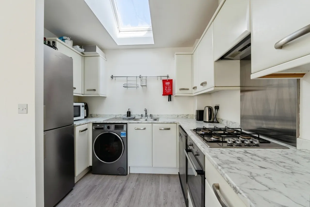 Nine Riggs Square, Birstall, LE4, photo 4