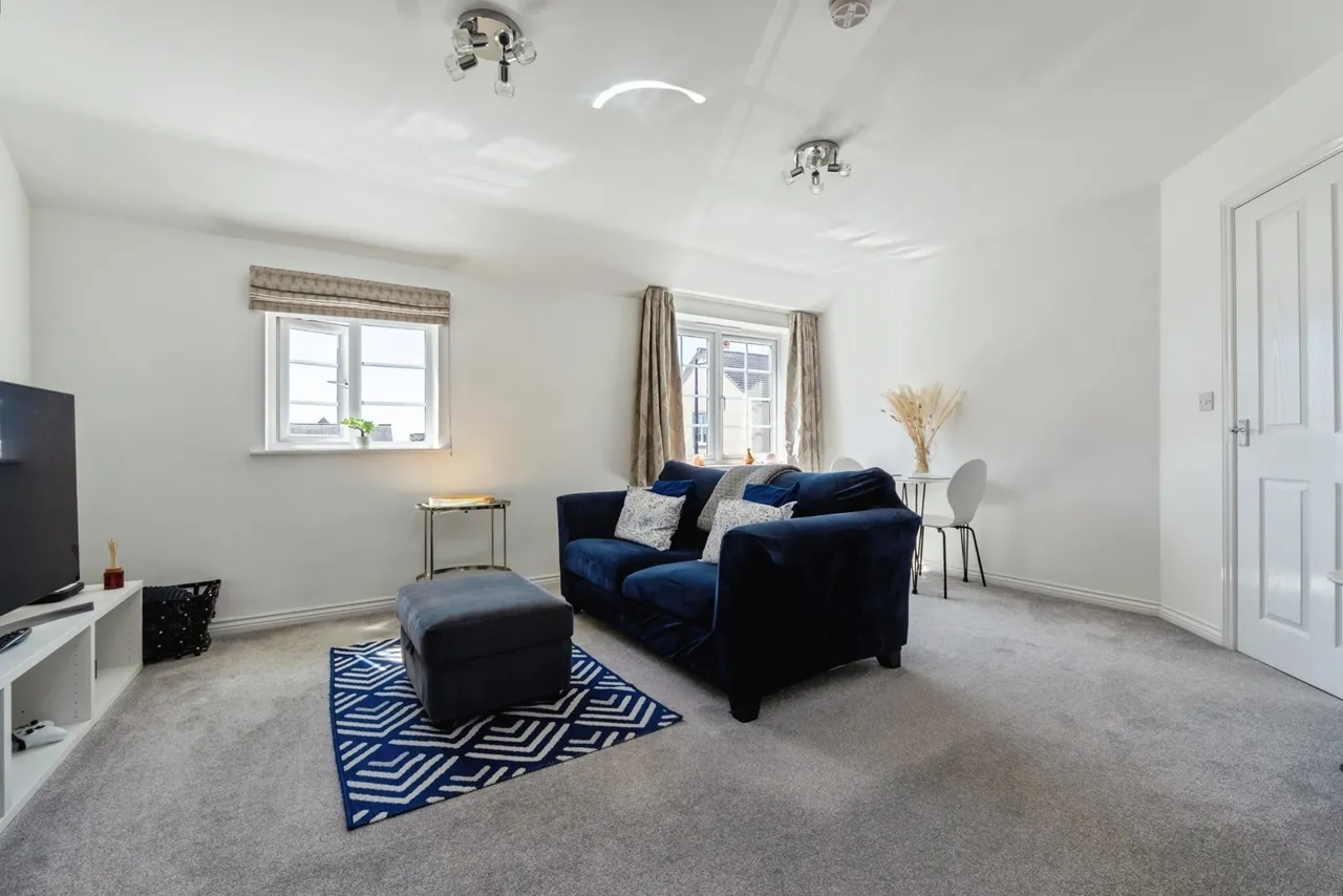 Nine Riggs Square, Birstall, LE4, photo 6